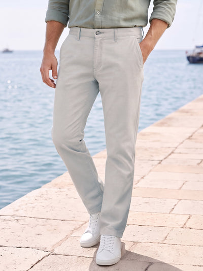 Dockers Men's Beige Slim Fit Stretch Cotton Chinos