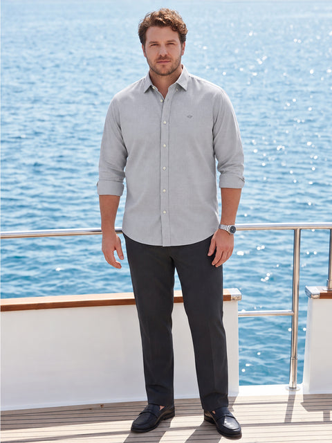 Dockers Men's Grey Micro-Print Cotton-Linen Spread Collar Full Sleeve Shirt