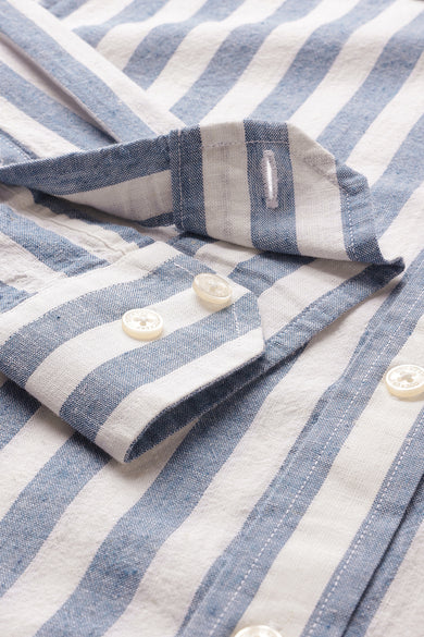 Dockers Men's Blue Striped Cotton-Linen Spread Collar Full Sleeve Casual Shirt