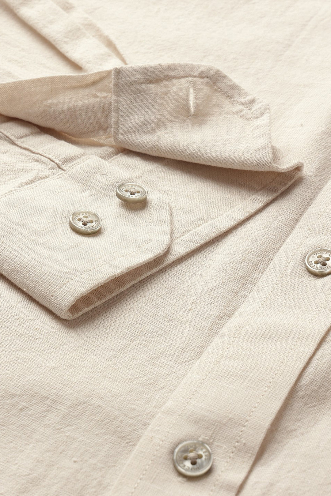 Dockers Men's Beige Solid Cotton-Linen Button-Down Full Sleeve Casual Shirt