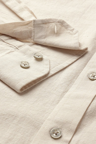 Dockers Men's Beige Solid Cotton-Linen Button-Down Full Sleeve Casual Shirt