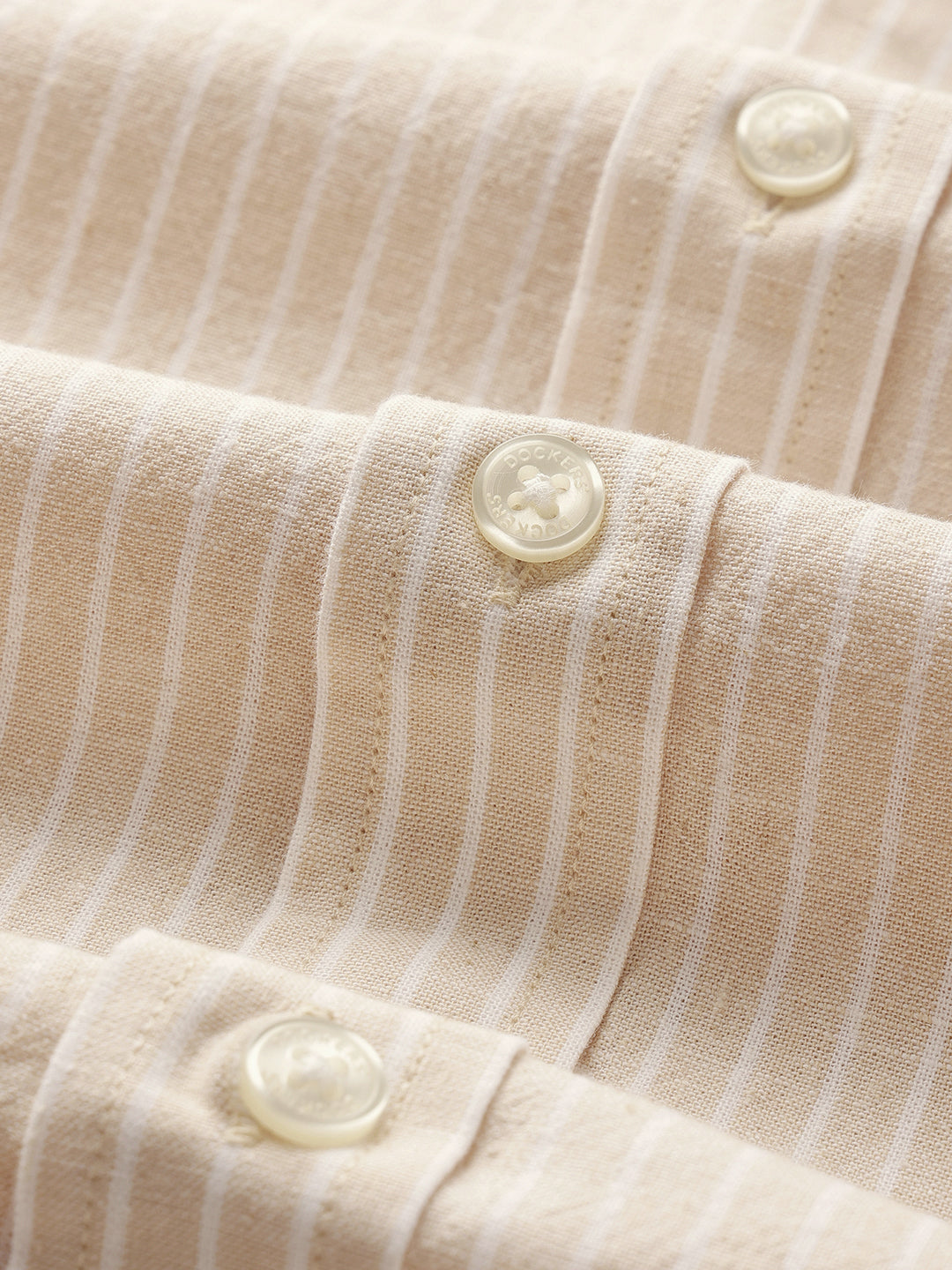 Dockers Men's Beige Striped Cotton-Linen Button-Down Full Sleeve Shirt