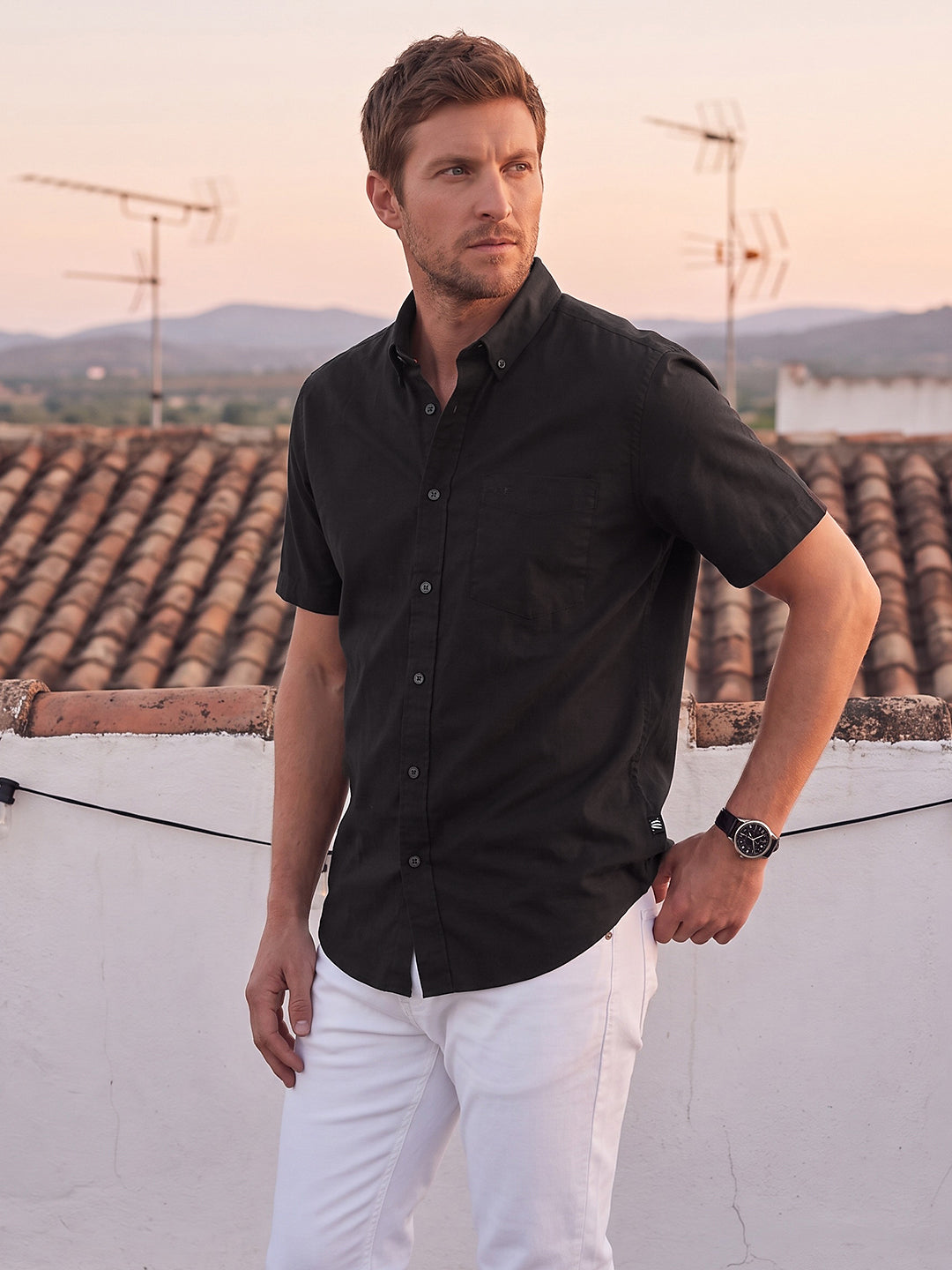 Dockers Men's Black Oxford Button-Down Half Sleeve Shirt