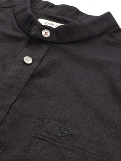 Dockers Men's Black Solid Mandarin Collar Shirt