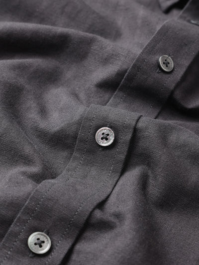Dockers Men's Black Textured Button-Down Full Sleeve Shirt