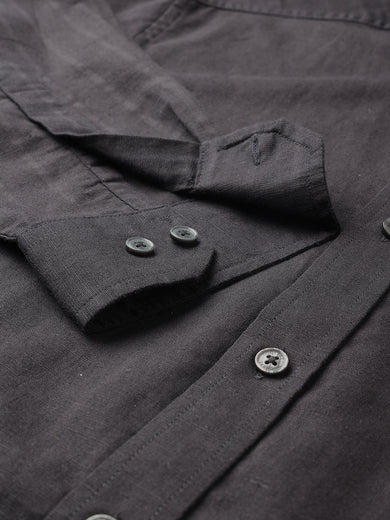 Dockers Men's Black Textured Button-Down Full Sleeve Shirt
