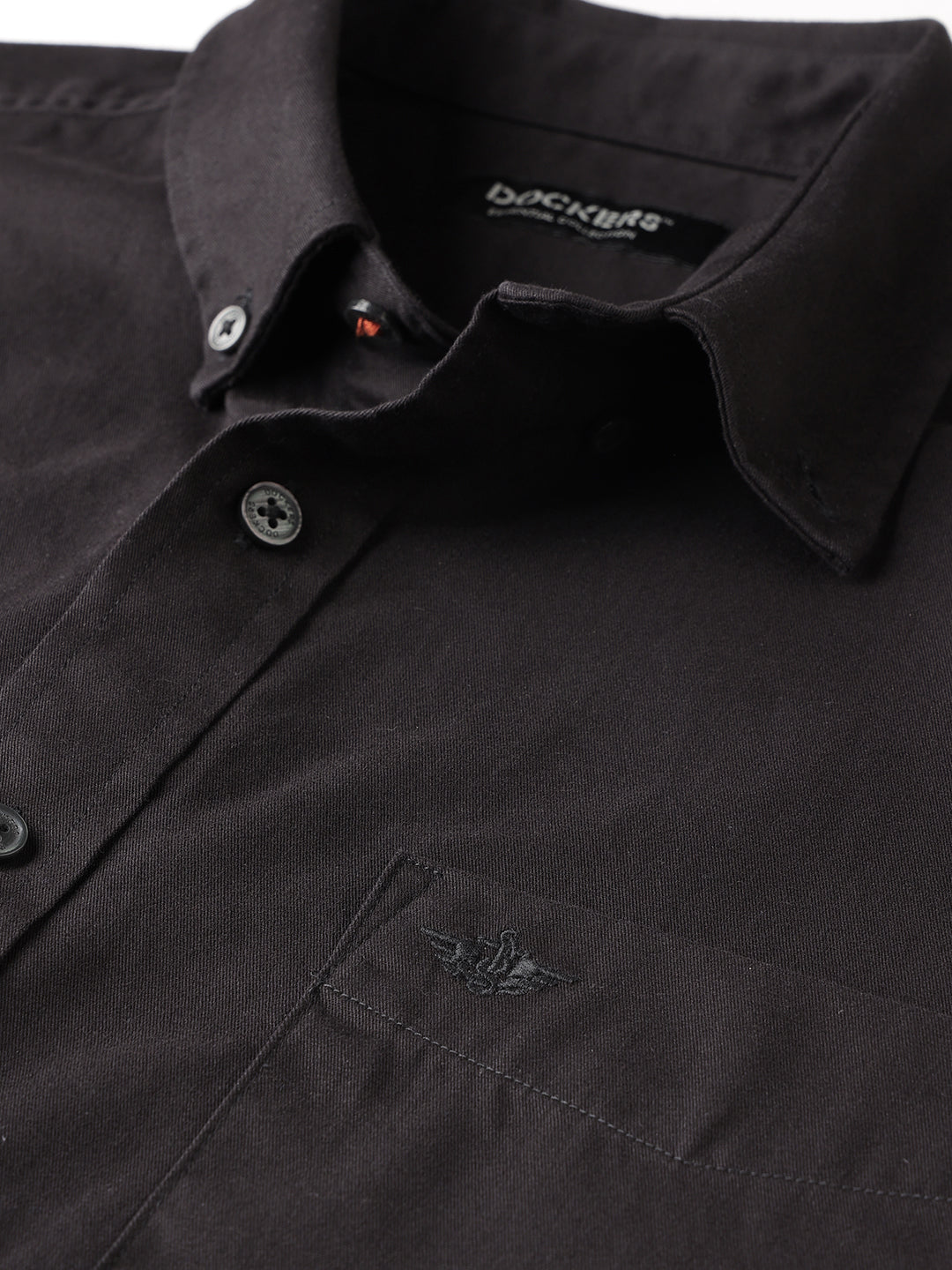 Dockers Men's Black Twill Button-Down Half Sleeve Shirt