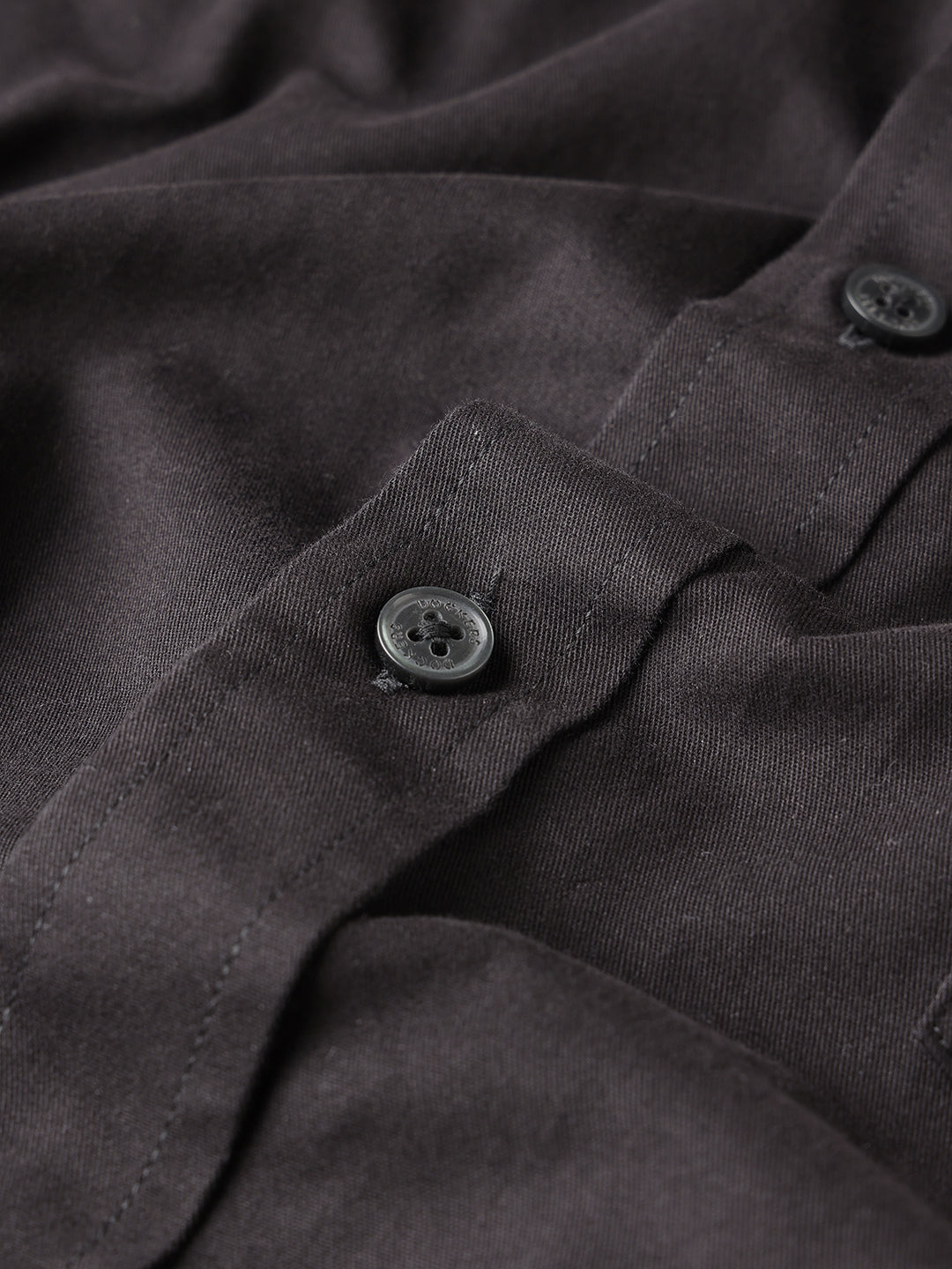 Dockers Men's Black Twill Button-Down Half Sleeve Shirt