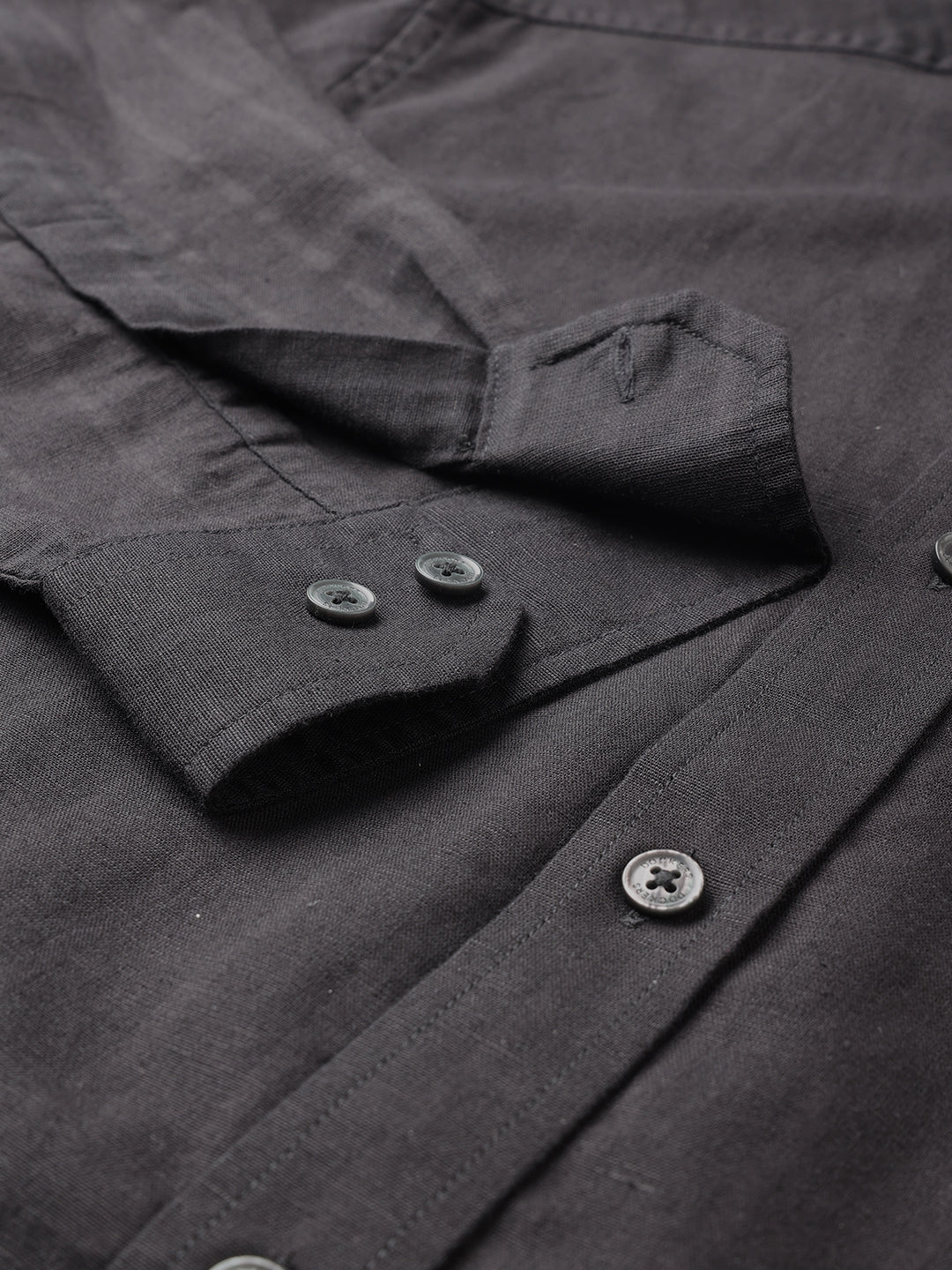 Dockers Men's Black Striped Button-Down Full Sleeve Shirt