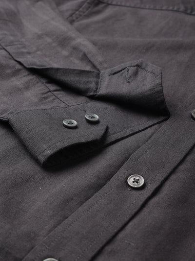 Dockers Men's Black Striped Button-Down Full Sleeve Shirt