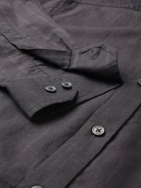 Dockers Men's Black Striped Button-Down Full Sleeve Shirt