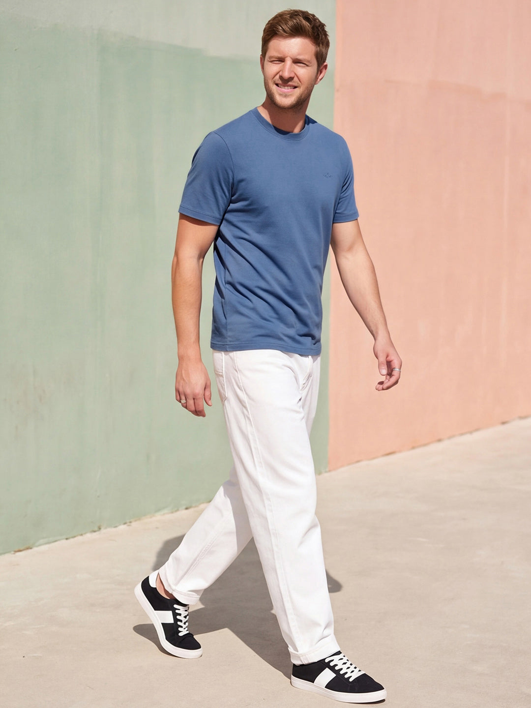 Dockers Men's Blue Logo Round Neck T-Shirt