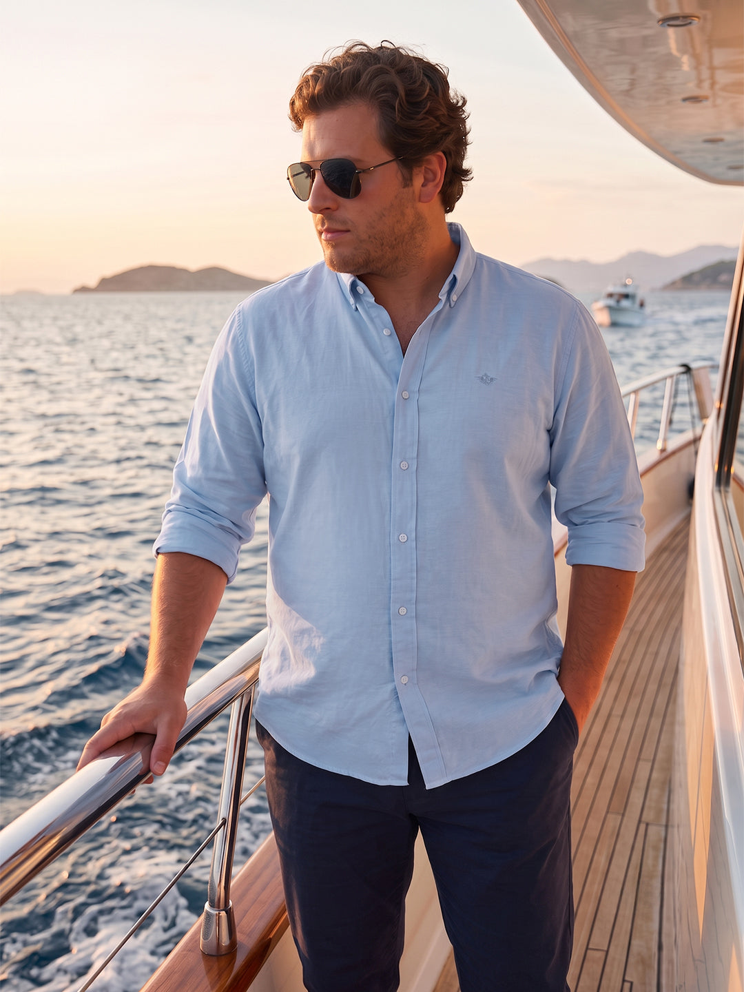 Dockers Men's Blue Oxford Button-Down Full Sleeve Casual Shirt