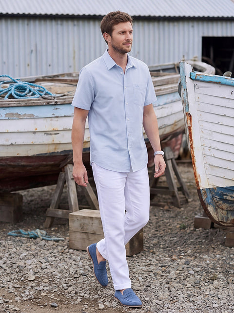 Dockers Men's Blue Solid Spread Collar Half Sleeve Shirt