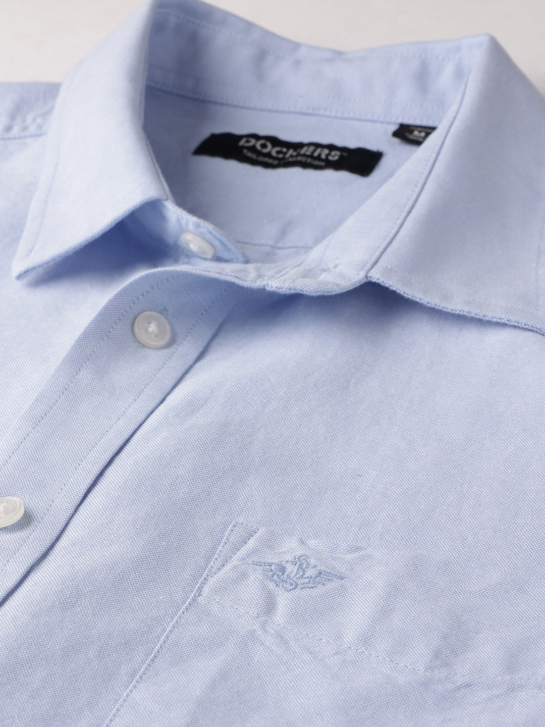 Dockers Men's Blue Solid Spread Collar Half Sleeve Shirt