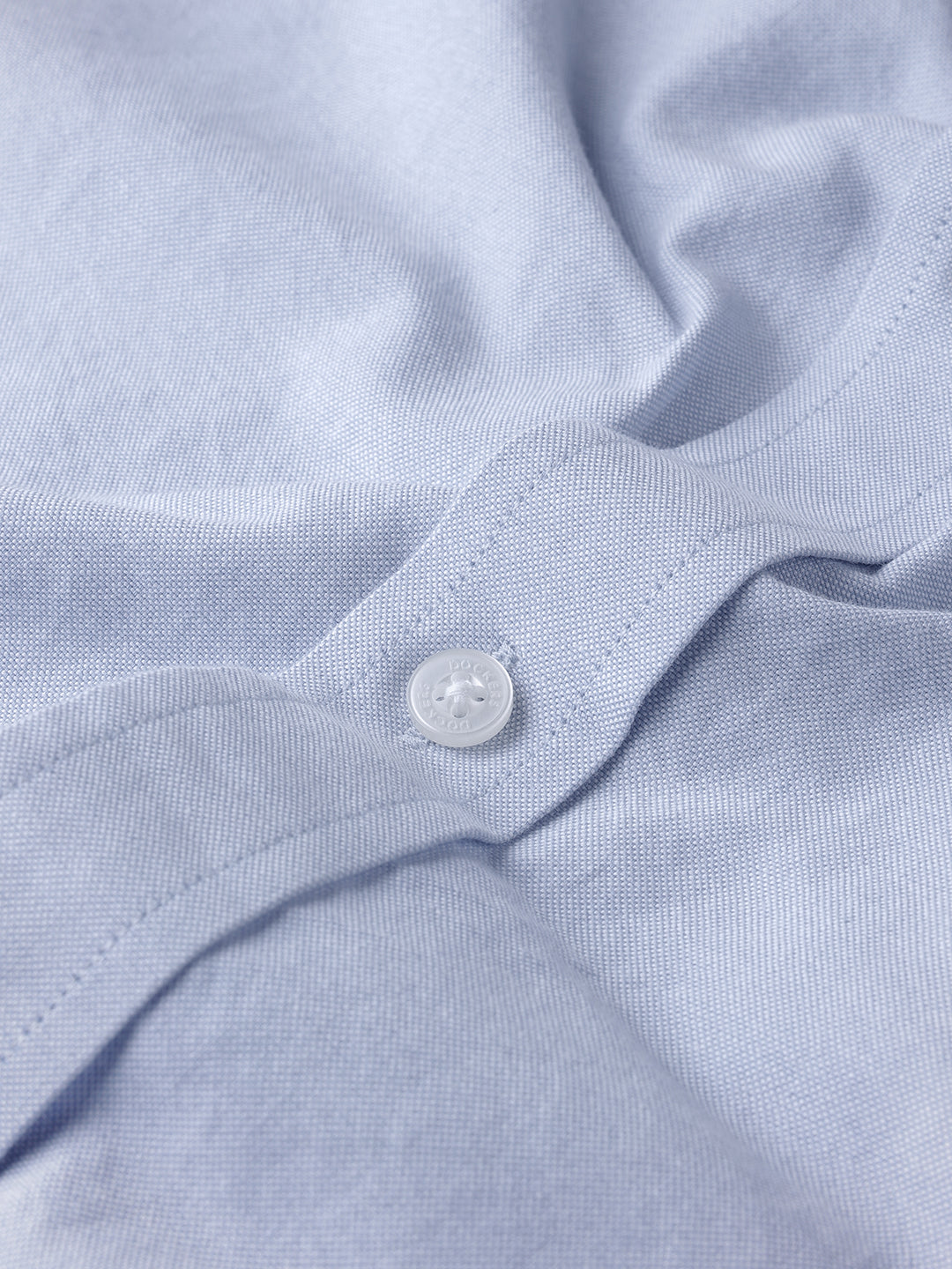 Dockers Men's Blue Solid Spread Collar Half Sleeve Shirt