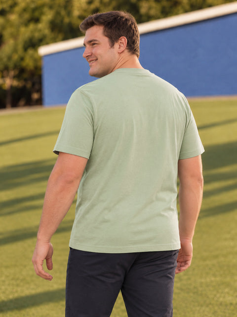 Dockers Men Green Regular Fit Short Sleeves Crew Neck Solid T-Shirt