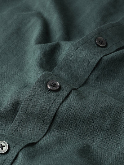 Dockers Men's Green Textured Button-Down Full Sleeve Shirt