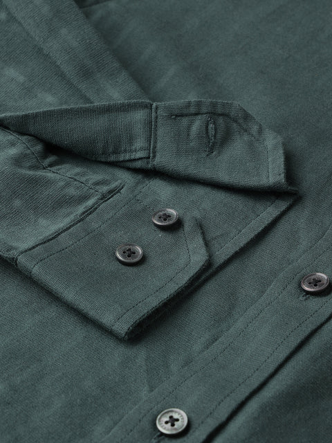 Dockers Men's Green Textured Button-Down Full Sleeve Shirt