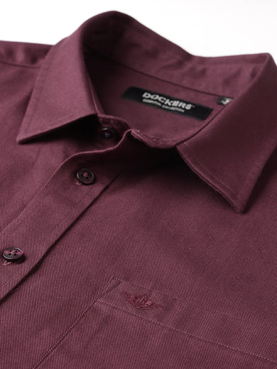 Dockers Men's Maroon Twill Spread Collar Full Sleeve Shirt