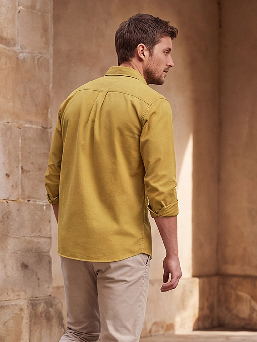 Dockers Men's Mustard Twill Spread Collar Full Sleeve Shirt