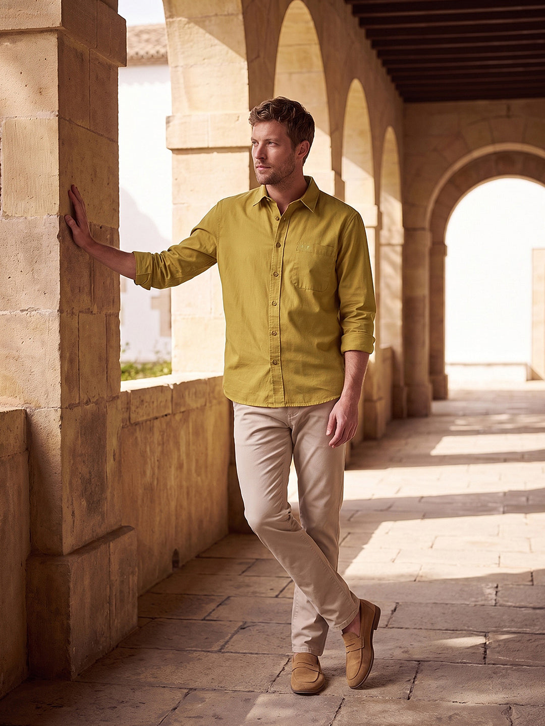 Dockers Men's Mustard Twill Spread Collar Full Sleeve Shirt