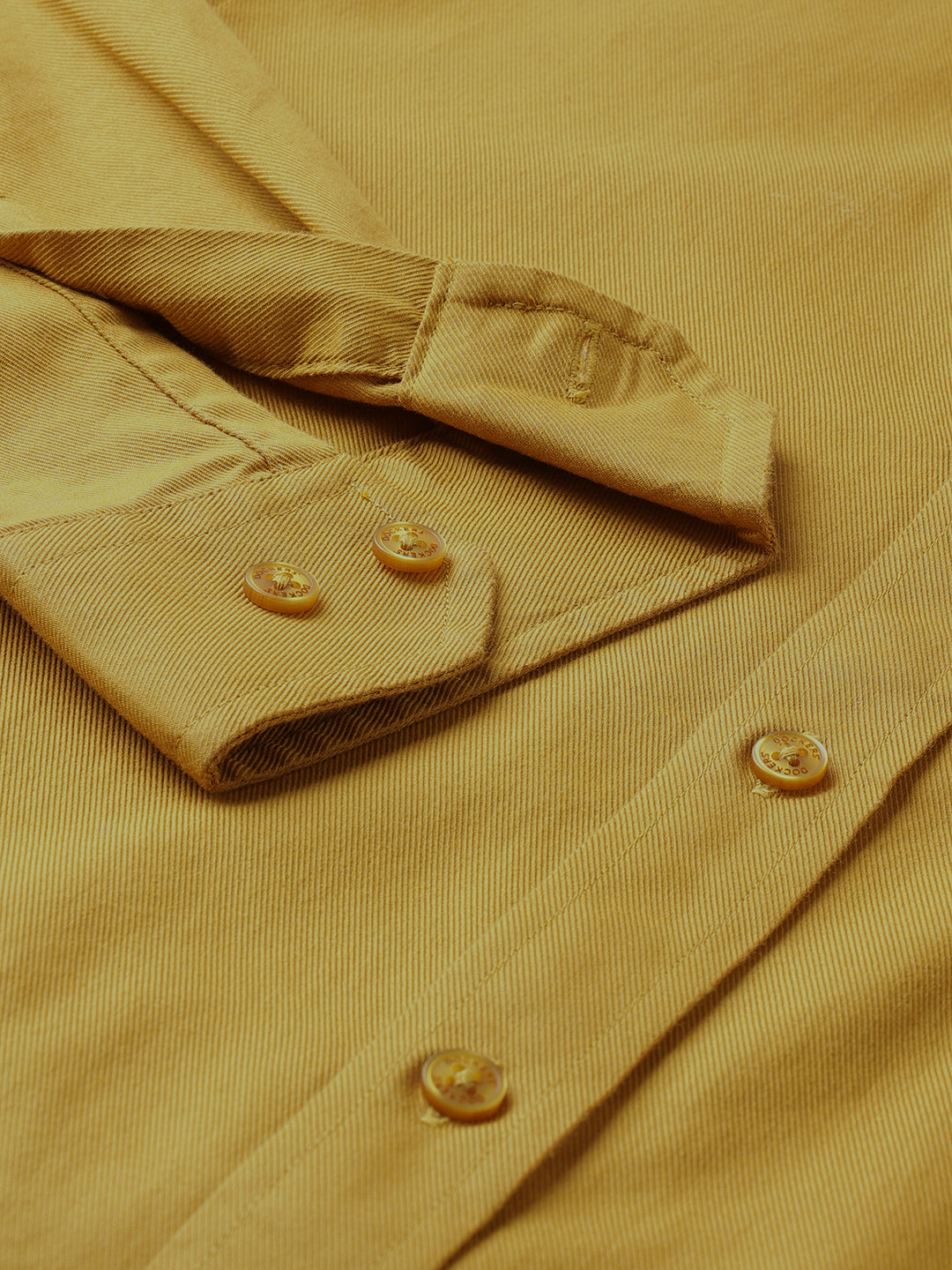 Dockers Men's Mustard Twill Spread Collar Full Sleeve Shirt