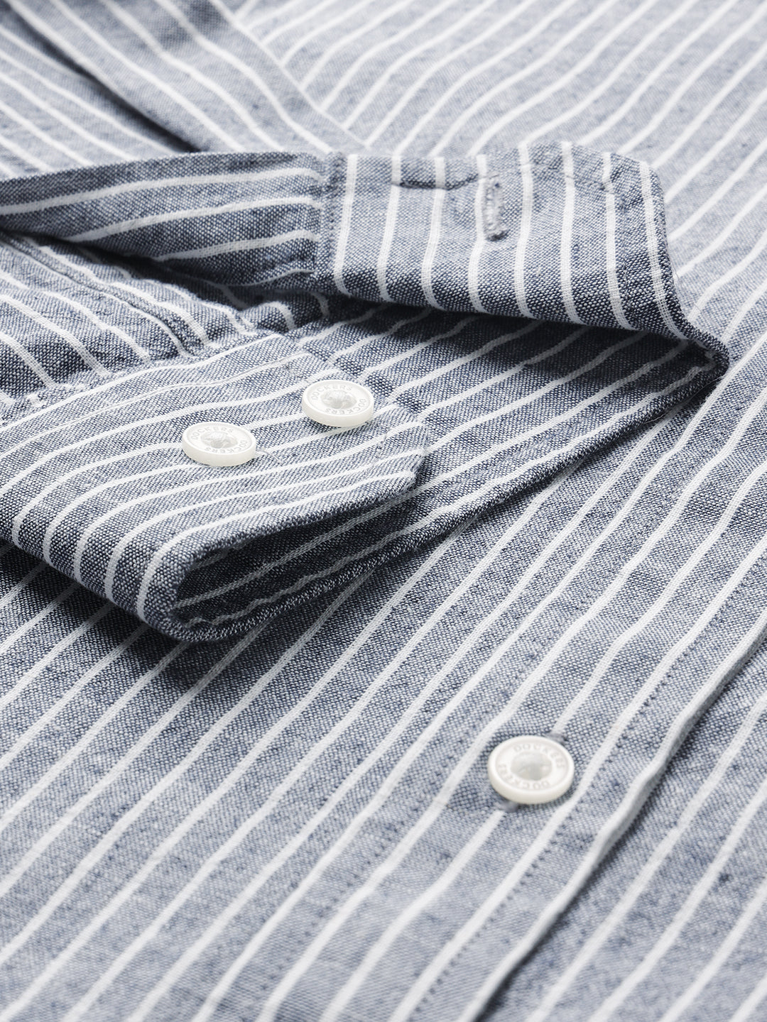 Dockers Men's Navy Blue Striped Cotton-Linen Button-Down Full Sleeve Shirt
