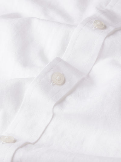 Dockers Men's White Pinstripe Button-Down Full Sleeve Shirt