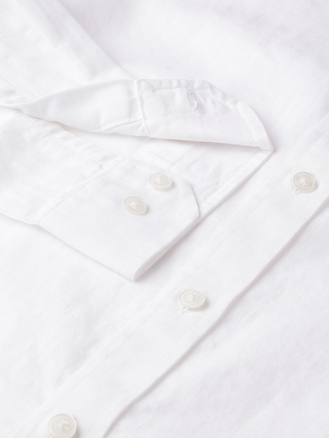 Dockers Men's White Striped Button-Down Full Sleeve Shirt